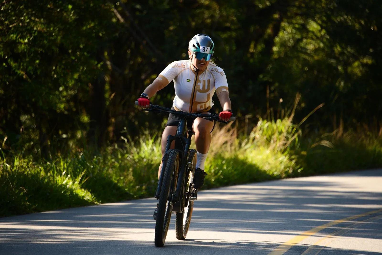 How to Improve Your Bike Cornering